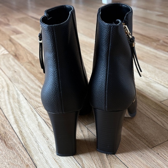 Michael Kors Black Heeled Boots with Gold Zipper - Picture 3 of 8